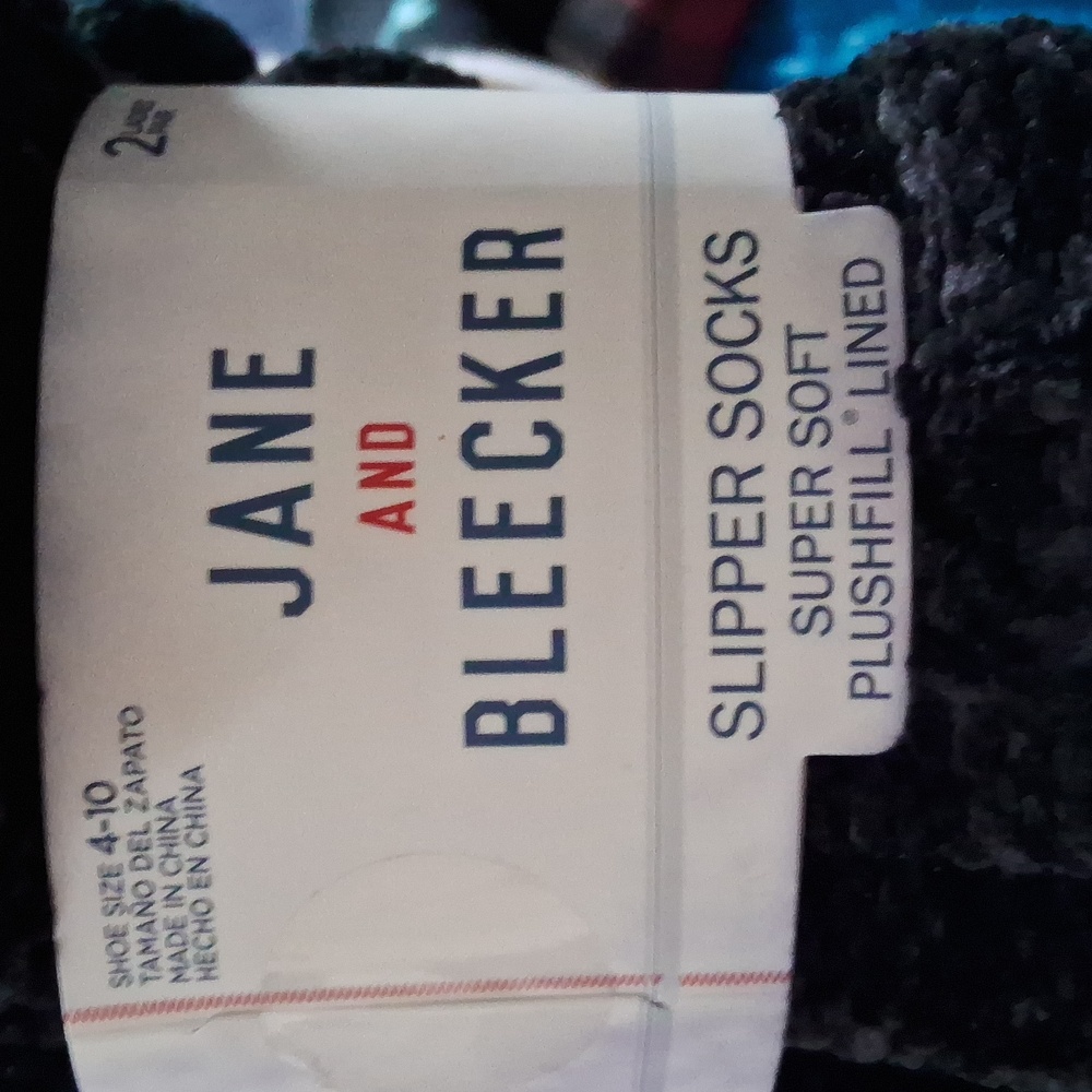 🆕️ Jane and Bleecker shoe size 4-10 super soft black slipper socks - Picture 4 of 5